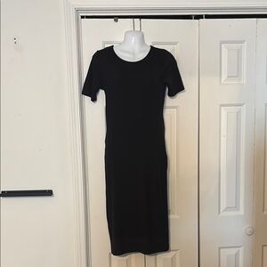 Yelete Black Sheath Midi Dress Crew Neck Short Sleeve-NWT